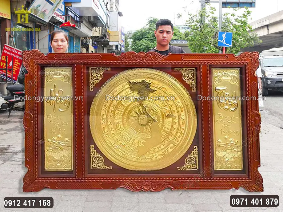 Từng họa tiết hoa văn được chăm ch&uacute;t v&ocirc; c&ugrave;ng tỉ mỉ